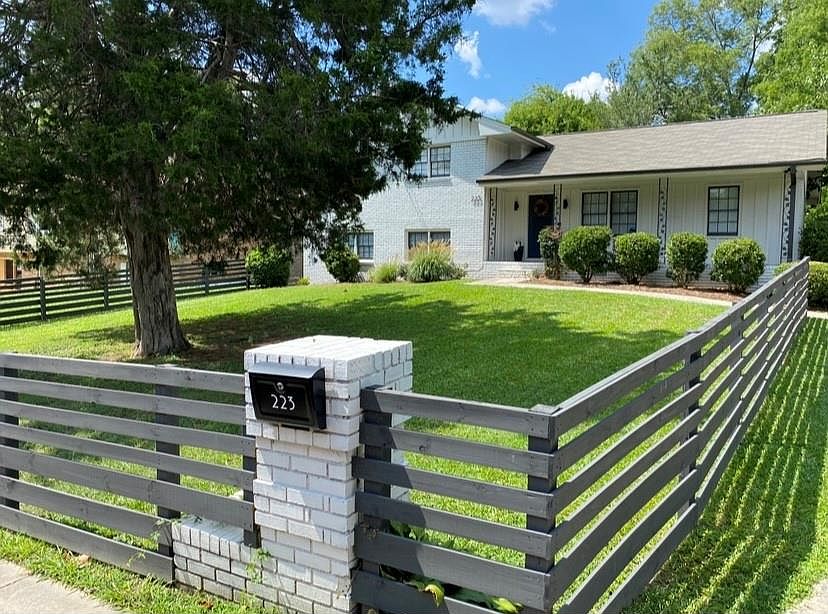 1st image of 223 Fowler Cir NE
