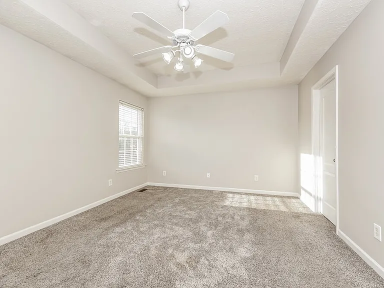 4032 Pineorchard Pl — Photo 9