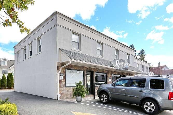 1st image of 4 N Spruce St #A