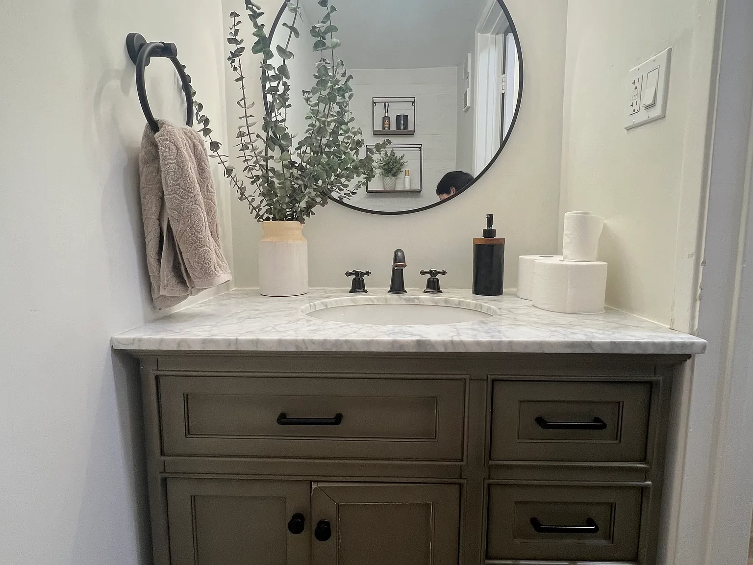 3 bed, 1250 sqft, $3,600 — Photo 3