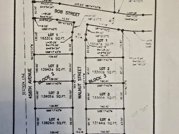 Walnut St, Summit, SD 57266