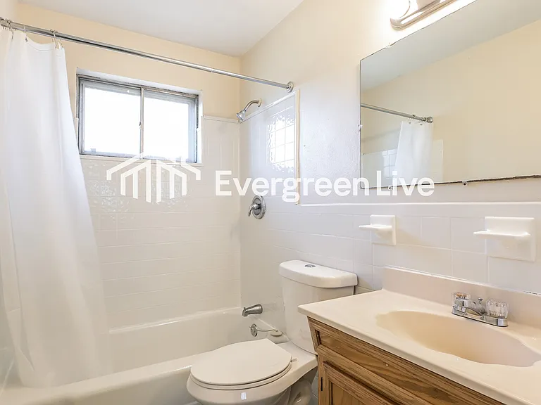 7009 Richwood Ln — Photo 9