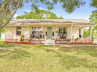 407 10th St SW, Ruskin, FL 33570