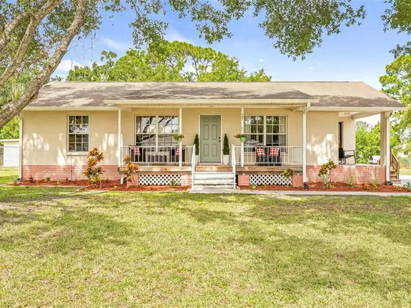 407 10th St SW, Ruskin, FL 33570