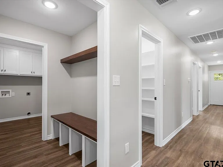505 S Joy St — Photo 12