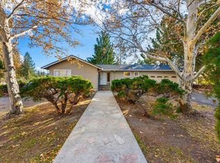 16820 Middlecoff Ct, Weed, CA 96094
