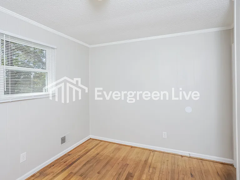 404 Richcreek Rd — Photo 13
