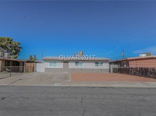 1444 Palm St, Henderson, NV 89011