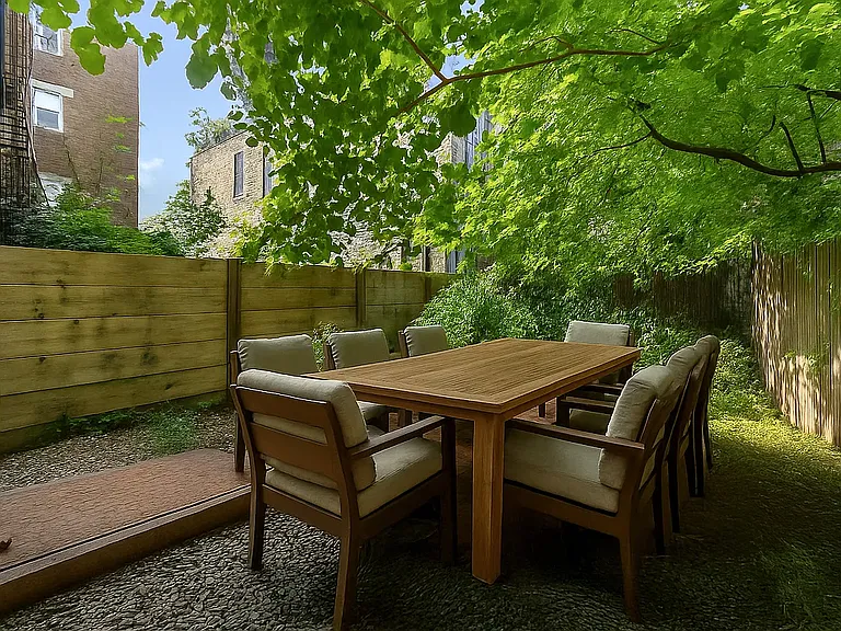 202 Hull St #1 — Photo 2