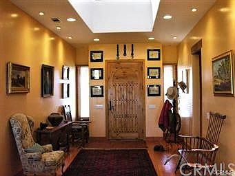 1st image of 41565 Avenida La Cresta