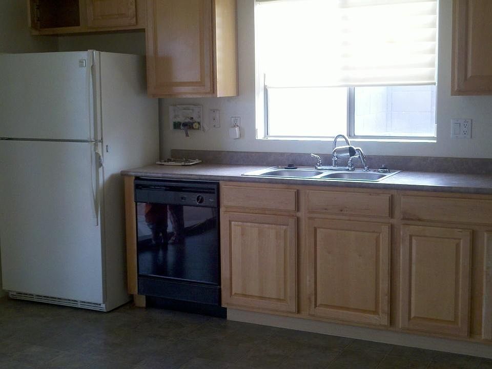 2nd image of 2388 W Silver Creek Ln