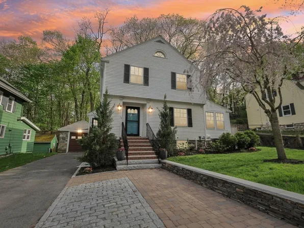 63 Lynn Fells Pkwy, Melrose, MA 02176