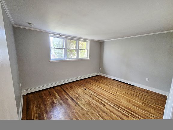 4th image of 301 6th Ave Unit 107