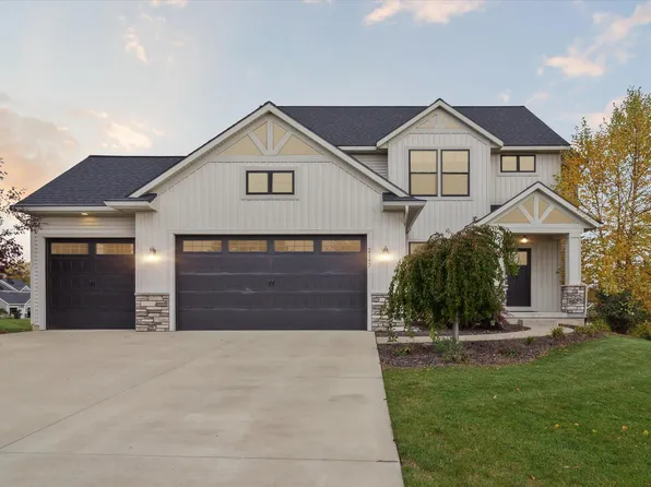 2147 Canopy Dr SW, Byron Center, MI 49315