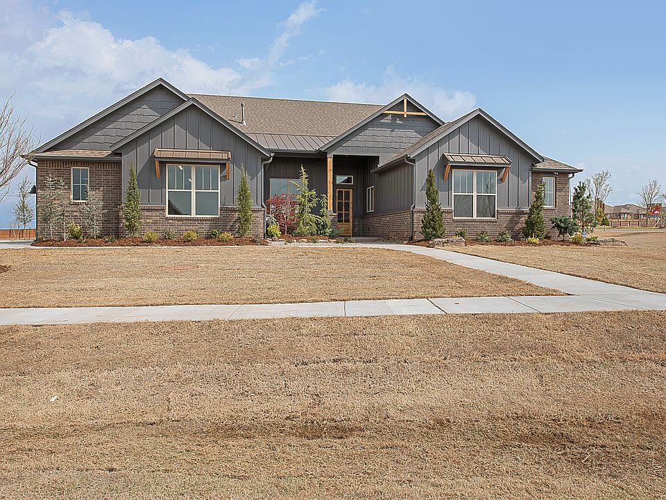 1st image of 741 Villaverde Dr