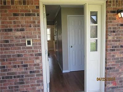 3rd image of 11835 E 79th St