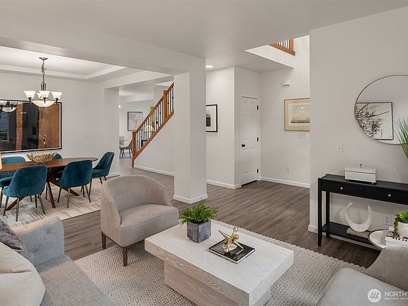 5th image of 21120 Meridian Place W