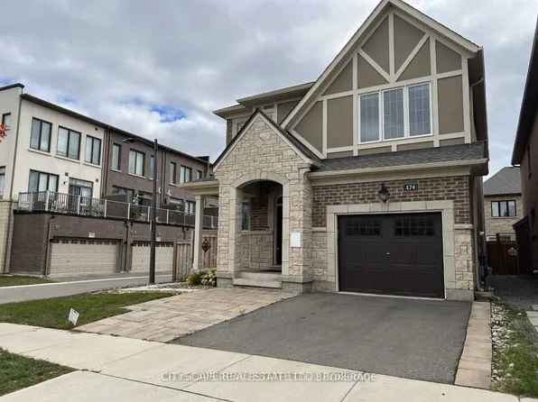 174 Fowley Dr, Oakville, ON L6H 0M8