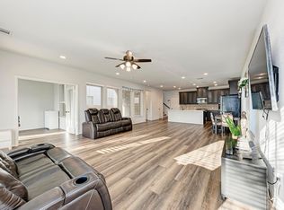 932 Azul Lagoon Dr UNIT 18, Leander, TX 78641