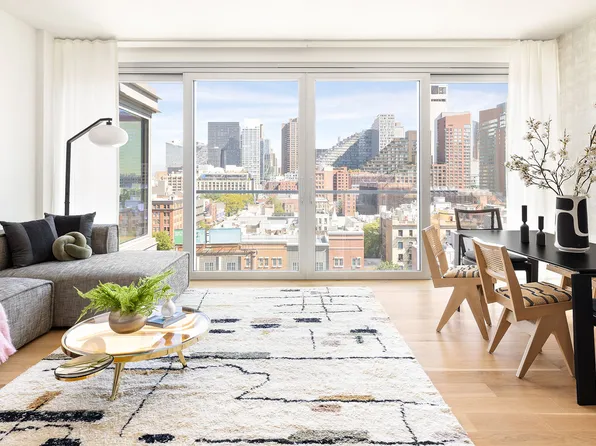 547 West 47th Street 1014 image 2 of 34