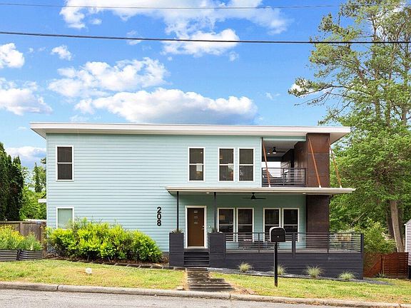 3rd image of 208 Baggett Ave