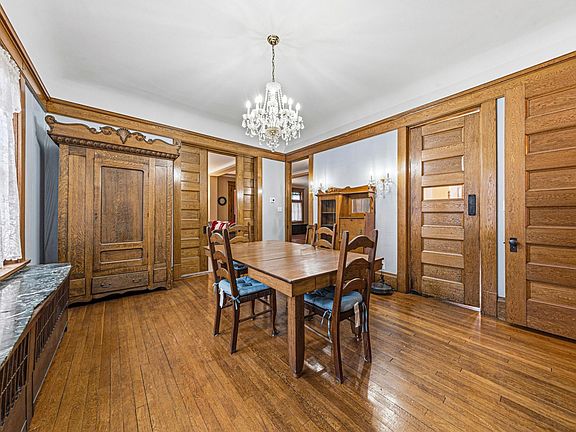 3rd image of 504 7th St NW