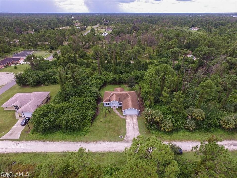 1st image of 960 Iris St E