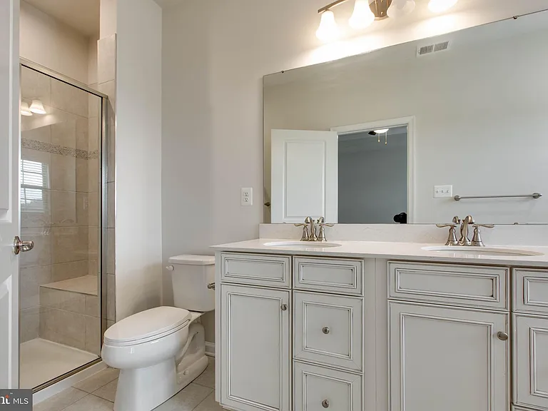 7912 N Gladden Farm Way — Photo 27