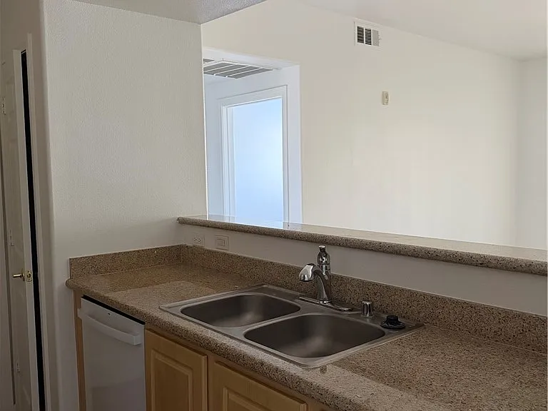 8000 W Badura Ave #1192 — Photo 27