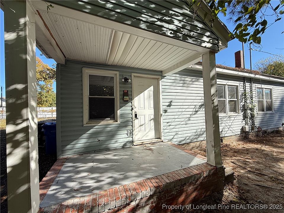 1st image of 1106 Clark St #B