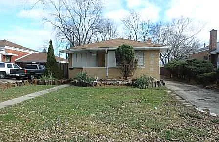 15923 Drexel Ave photo 1
