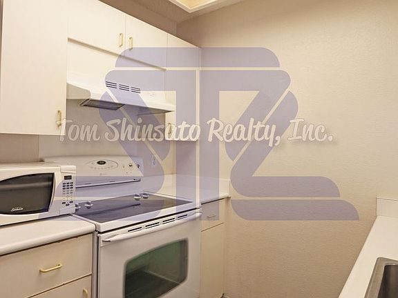 4th image of 413 Mananai Pl #38R