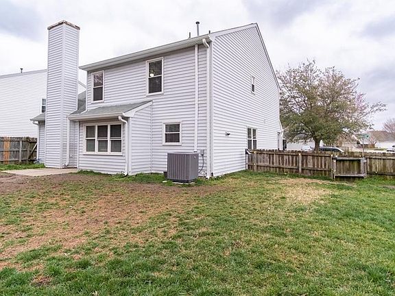 3rd image of 1897 Burwillow Dr