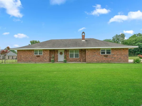 450 E Plains Port Hudson Rd, Zachary, LA 70791