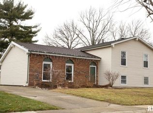 1213 Wickford Dr, Springfield, IL 62704