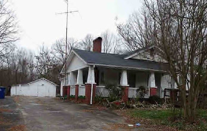 2nd image of 3529 Old Greensboro Rd
