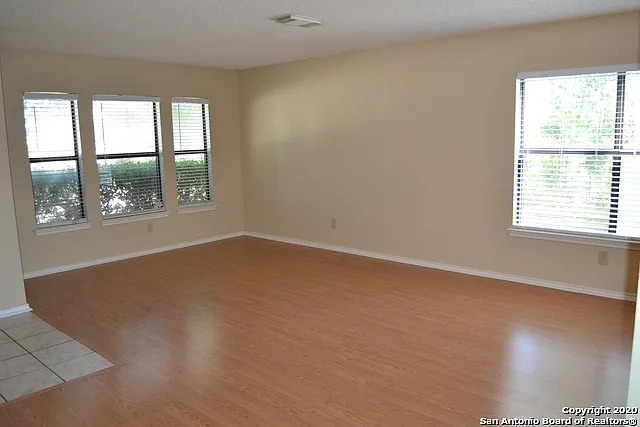 3317 Fresno Pl — Photo 10