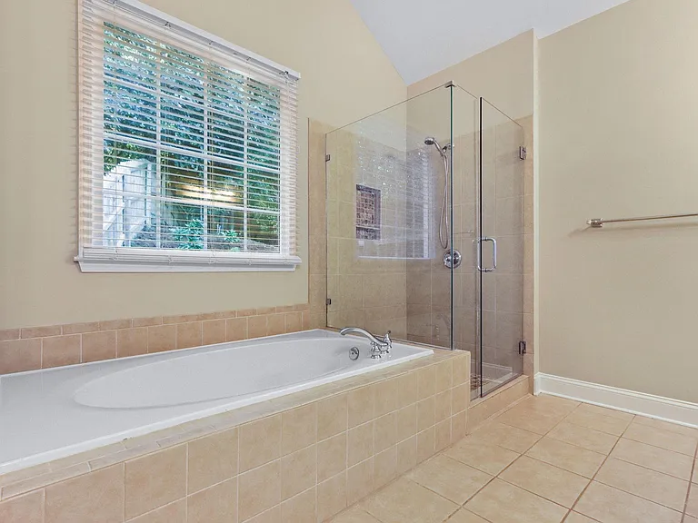 5723 Vinings Retreat Way SW — Photo 22