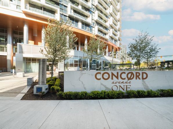 1768 Cook St #1517, Vancouver, BC V5Y 0N3