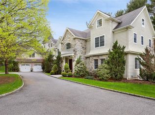 65 Middle Patent Rd, Bedford, NY 10506