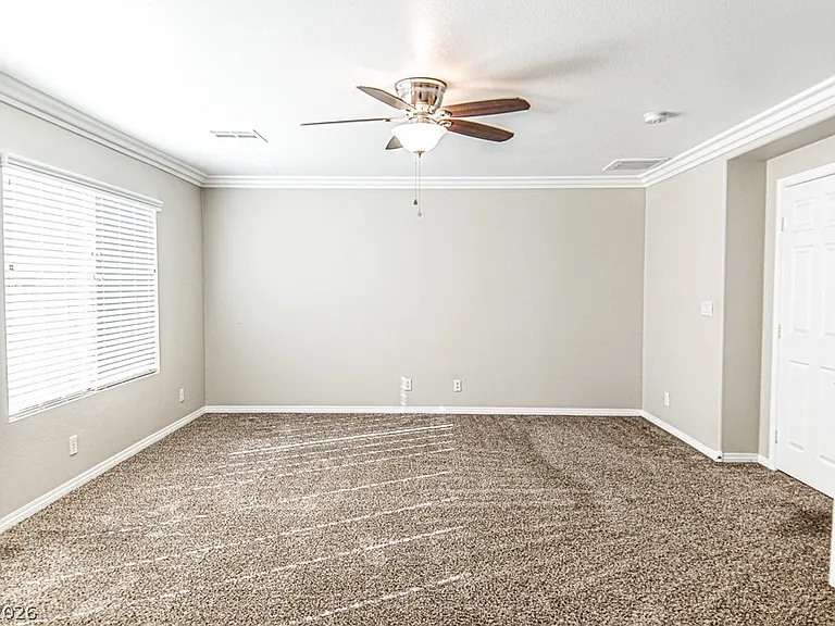 6545 Black Oaks St — Photo 40