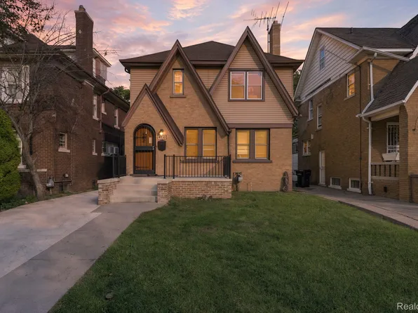 3230 Leslie St, Detroit, MI 48238