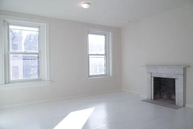 32 E Preston St #B — Photo 11