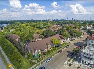 55262 Queen Annes Rd #3235, Houston, TX 77024