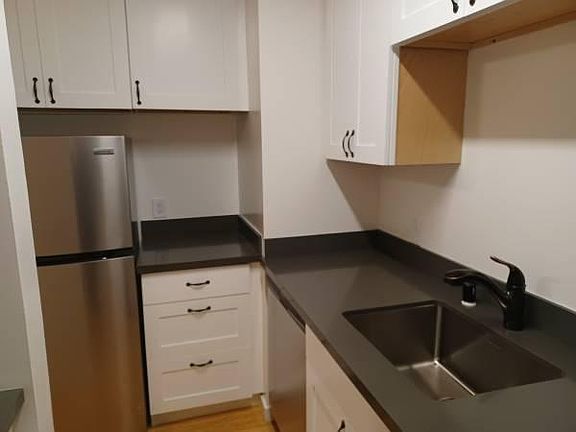 5th image of 1464 La Playa St APT 302