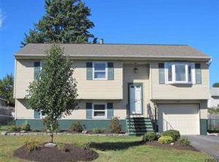 15 Avery Ave, Latham, NY 12110