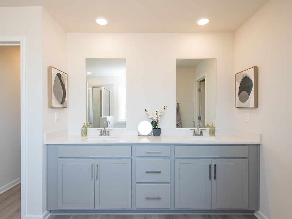 Getting ready in the morning has never been easier with the spacious counter space.