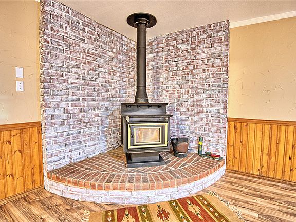 5th image of 584 W Alamo Rd