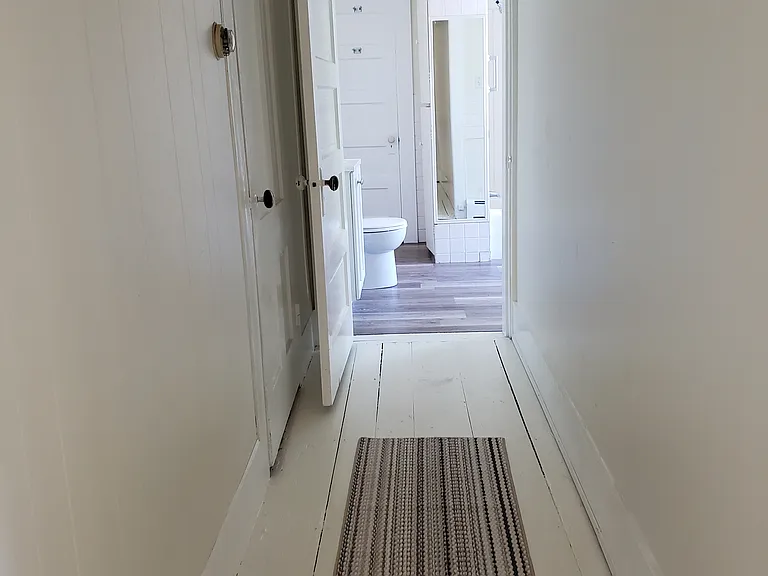 251 Locust St — Photo 22