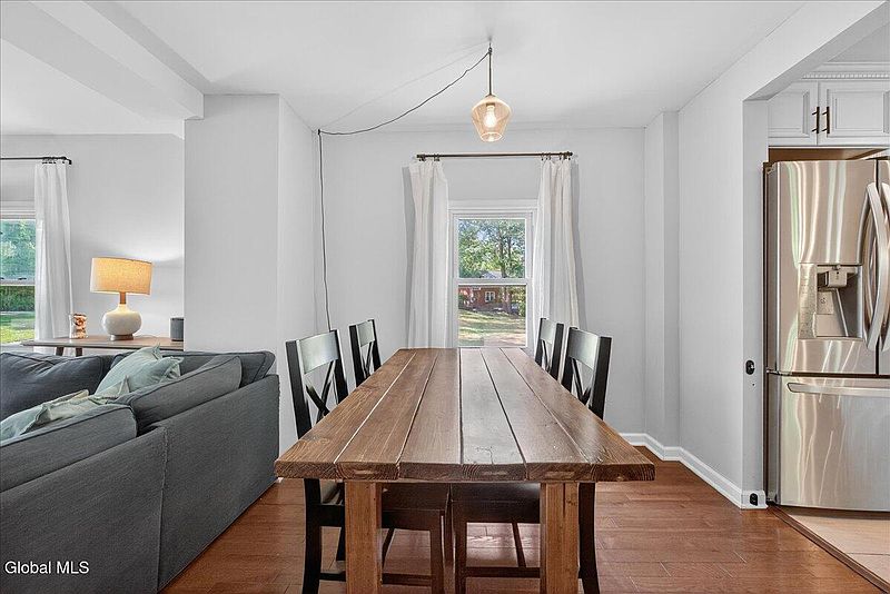5th image of 23 Monroe Avenue
